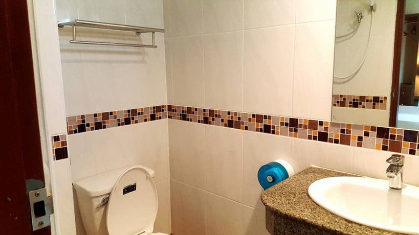 Imagen de la habitación del Hotel Hatyai Genting. Foto 7