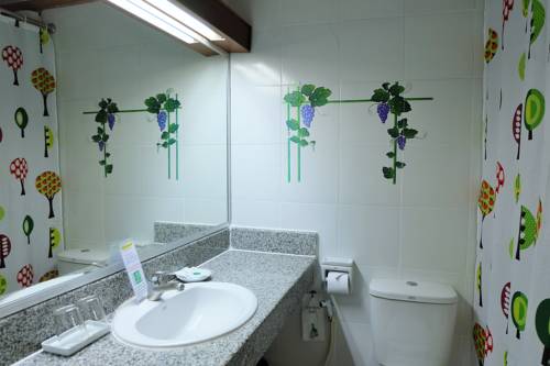 Imagen de la habitación del Hotel Hatyai Greenview. Foto 11