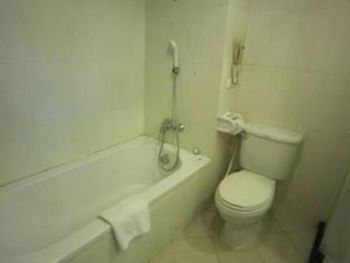 Imagen de la habitación del Hotel Hatyai Paradise and Resort. Foto 6