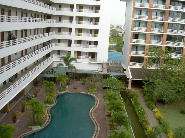 Imagen de la piscina del Hotel Hatyai Paradise and Resort. Foto 14