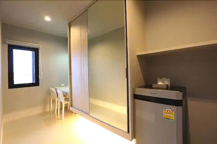 Imagen de la habitación del Hotel Hatyai Signature. Foto 10