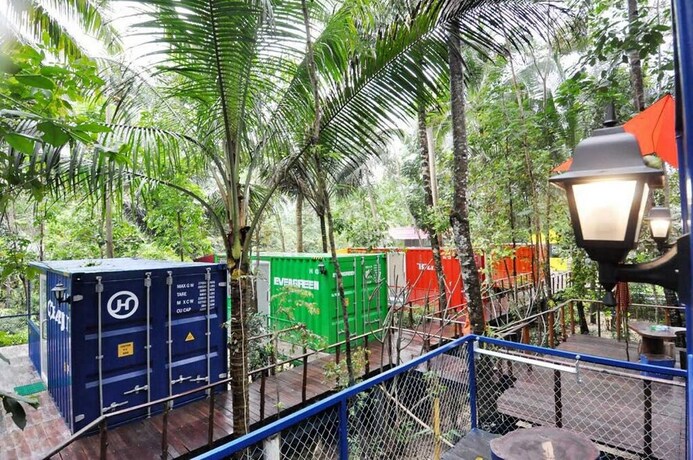Imagen general del Hotel Hau Eco Lodges Citumang. Foto 1