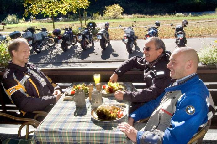 Imagen del bar/restaurante del Hotel Hauer. Foto 5