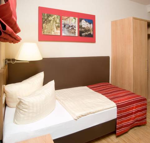 Imagen de la habitación del Hotel Hauer. Foto 17