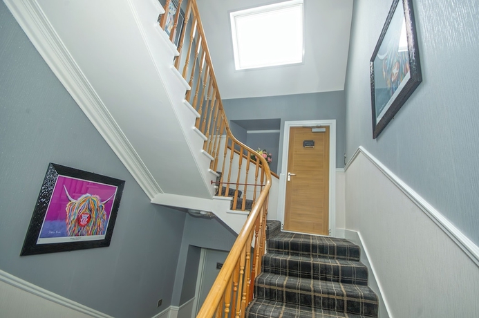 Imagen de los interiores del Hotel Haughton Arms. Foto 15