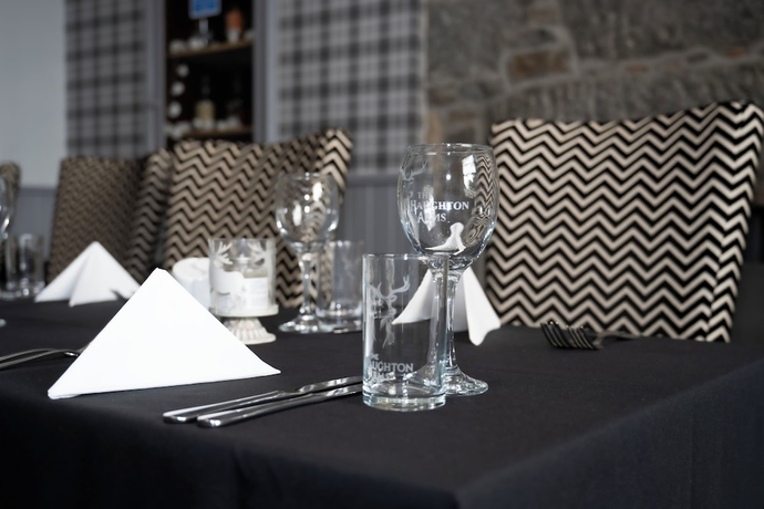 Imagen del bar/restaurante del Hotel Haughton Arms. Foto 4