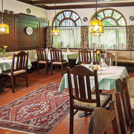 Imagen del bar/restaurante del Hotel H&auml;ffner Br&auml;u. Foto 4
