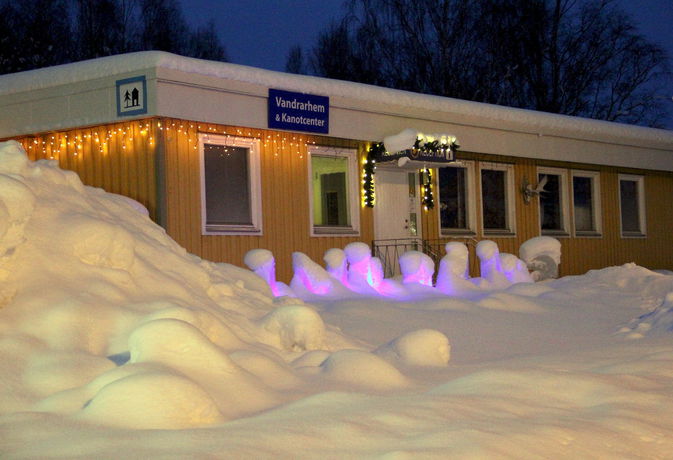 Imagen de los interiores del Hotel H&auml;llefors Vandrarhem and Kanotcenter. Foto 13