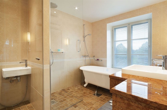 Imagen de la habitación del Hotel H&auml;meenkyl&auml; Manor, ESPOO. Foto 4