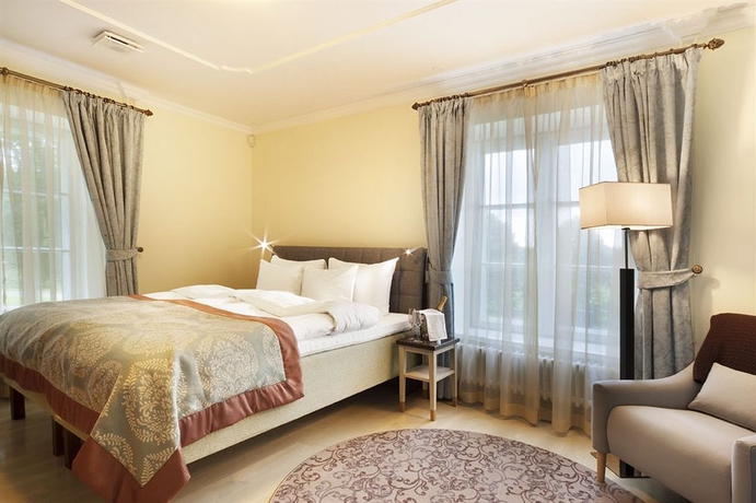 Imagen de la habitación del Hotel H&auml;meenkyl&auml; Manor, ESPOO. Foto 5