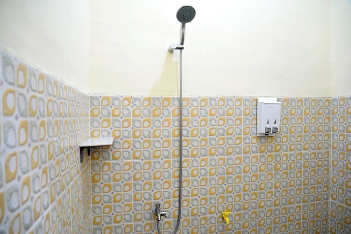 Imagen de la habitación del Hotel Haura syariah. Foto 10
