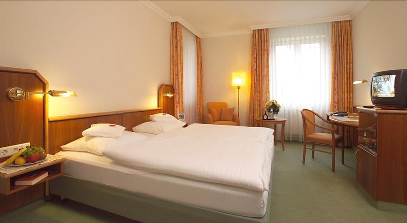 Imagen de la habitación del Hotel Haus Am Park, Bad Homburg vor der H&ouml;he. Foto 7