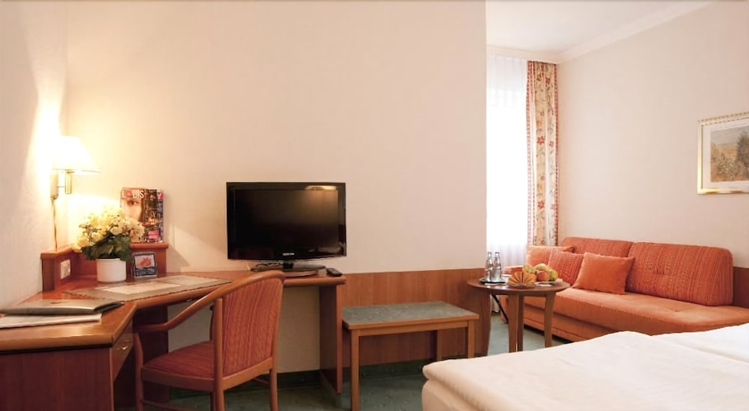 Imagen de la habitación del Hotel Haus Am Park, Bad Homburg vor der H&ouml;he. Foto 10