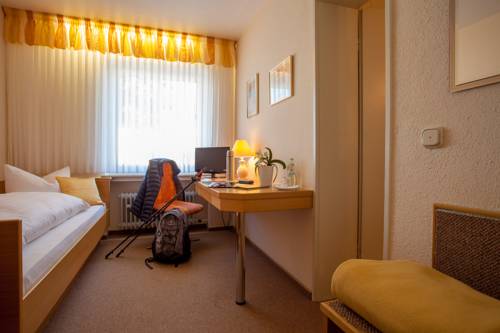 Imagen de la habitación del Hotel Haus Andrea. Foto 6