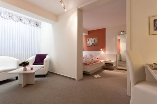 Imagen de la habitación del Hotel Haus Andrea. Foto 9