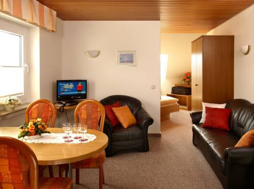 Imagen de la habitación del Hotel Haus Andrea. Foto 10