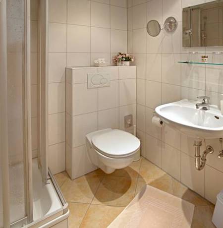 Imagen de la habitación del Hotel Haus Andrea. Foto 14