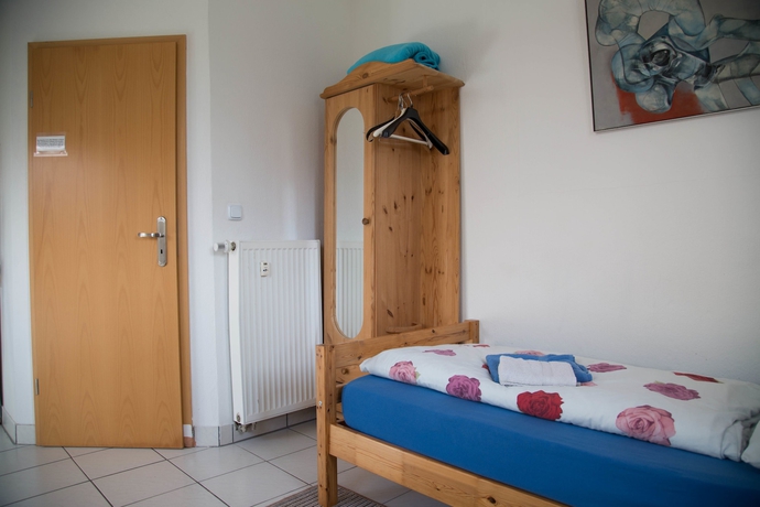 Imagen de la habitación del Hotel Haus Apportin. Foto 8