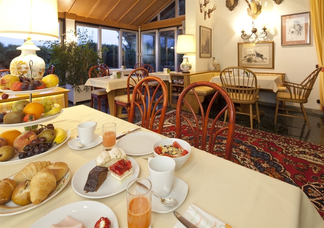 Imagen del bar/restaurante del Hotel Haus Arenberg. Foto 4