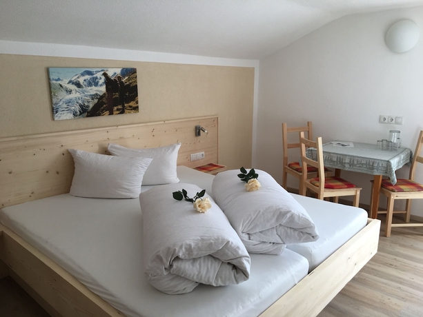 Imagen de la habitación del Hotel Haus Bergheim. Foto 11