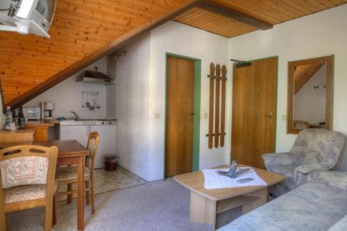 Imagen de la habitación del Hotel Haus Caspari. Foto 6