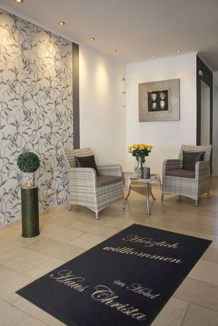 Imagen de los interiores del Hotel Haus Christa. Foto 20