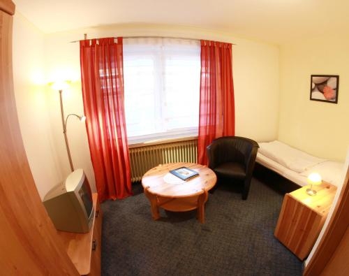 Imagen de la habitación del Hotel Haus Christel. Foto 9