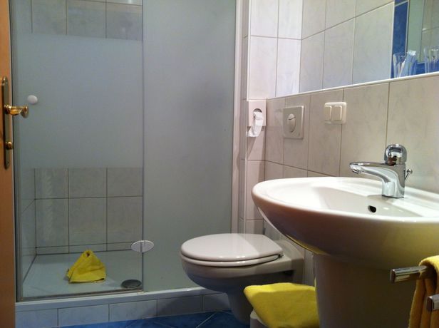 Imagen de la habitación del Hotel Haus Diana. Foto 7