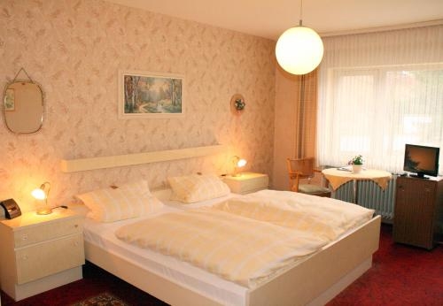 Imagen de la habitación del Hotel Haus Hellhohl. Foto 9