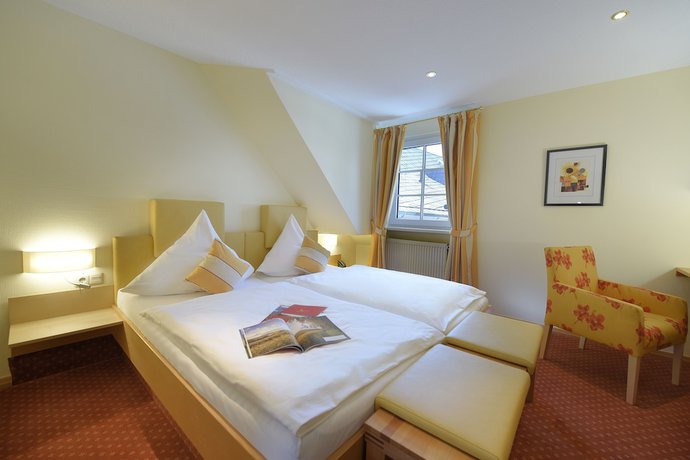 Imagen de la habitación del Hotel Haus Hochstein. Foto 6