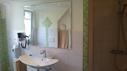 Imagen de la habitación del Hotel Haus Hohenzollern. Foto 5