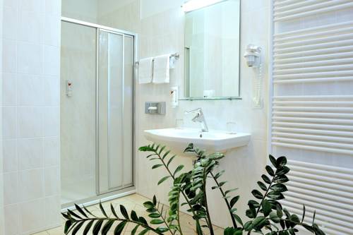 Imagen de la habitación del Hotel Haus Hufeland. Foto 6