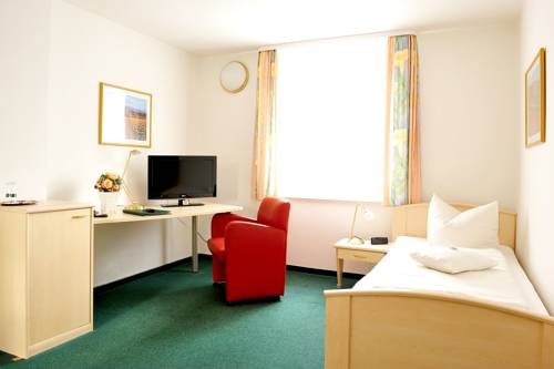 Imagen de la habitación del Hotel Haus Hufeland. Foto 7