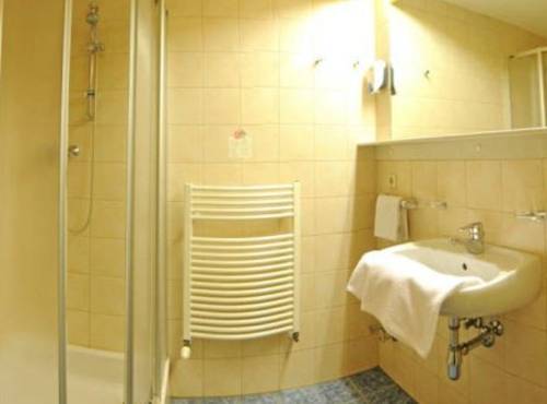 Imagen de la habitación del Hotel Haus Karnia Appartements & Zimmer. Foto 3