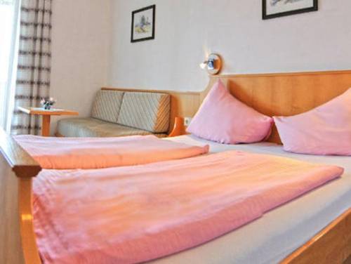 Imagen de la habitación del Hotel Haus Karnia Appartements & Zimmer. Foto 9