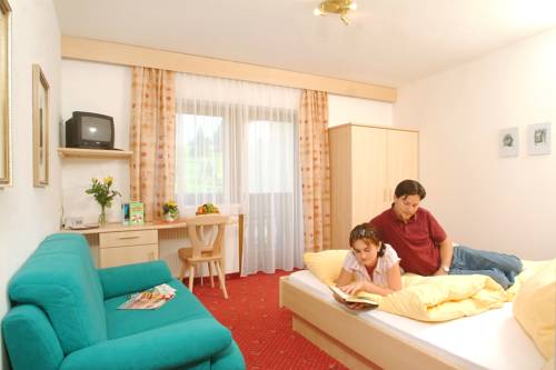 Imagen de la habitación del Hotel Haus Karnia Appartements & Zimmer. Foto 10