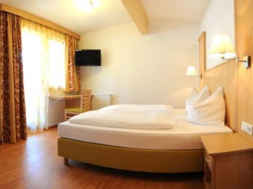 Imagen de la habitación del Hotel Haus Karnia Appartements & Zimmer. Foto 13