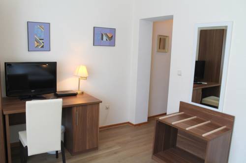 Imagen de la habitación del Hotel Haus Kastanienhof. Foto 6