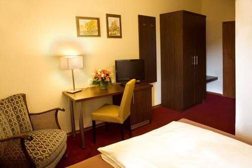 Imagen de la habitación del Hotel Haus Krone. Foto 12