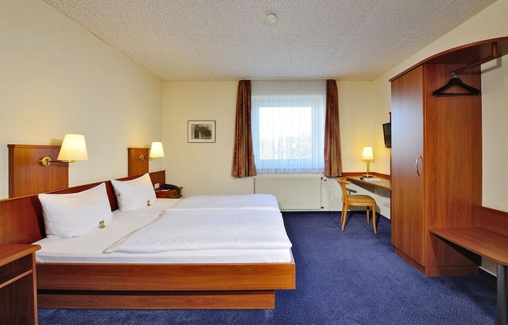 Imagen de la habitación del Hotel Haus Kronenthal. Foto 9