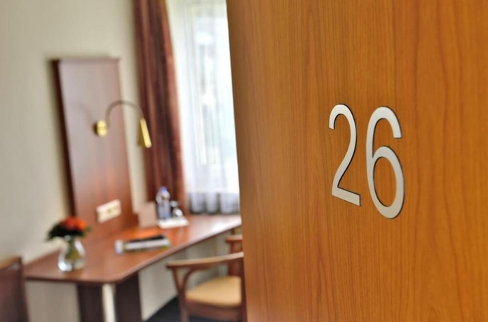 Imagen de la habitación del Hotel Haus Kronenthal. Foto 14