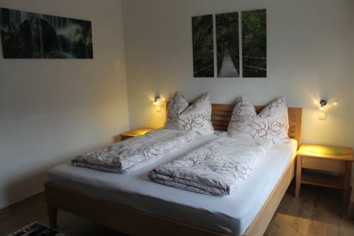 Imagen de la habitación del Hotel Haus Maria, Bruck an der Gro&szlig;glocknerstra&szlig;e. Foto 12