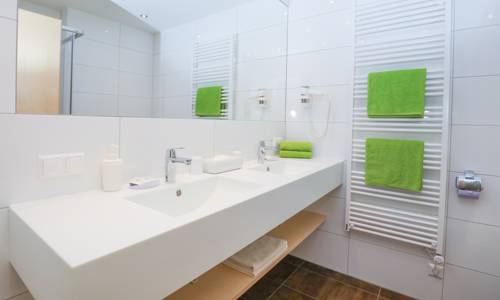 Imagen de la habitación del Hotel Haus Maria. Foto 5