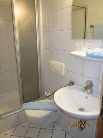 Imagen de la habitación del Hotel Haus Marienthal. Foto 5