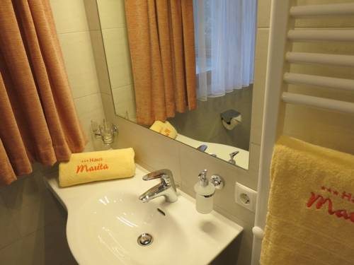 Imagen de la habitación del Hotel Haus Marita. Foto 6