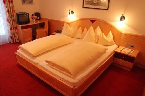 Imagen de la habitación del Hotel Haus Melitta. Foto 52