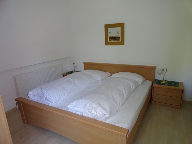 Imagen de la habitación del Hotel Haus Patricia. Foto 12