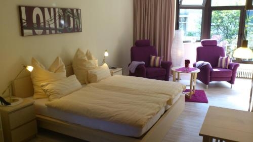 Imagen de la habitación del Hotel Haus Roseneck. Foto 7