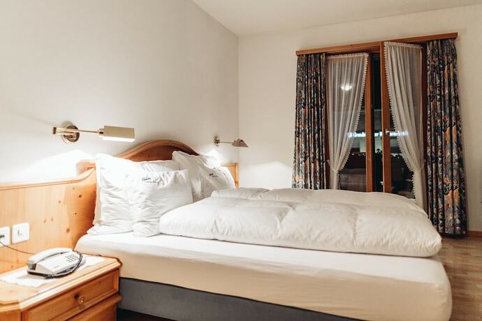 Imagen de la habitación del Hotel Haus Spescha. Foto 14