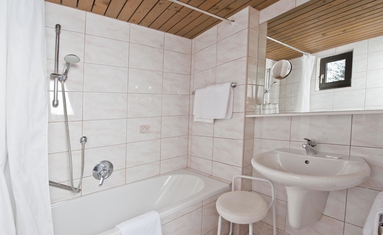 Imagen de la habitación del Hotel Haus Stefanie - Adults Only. Foto 9